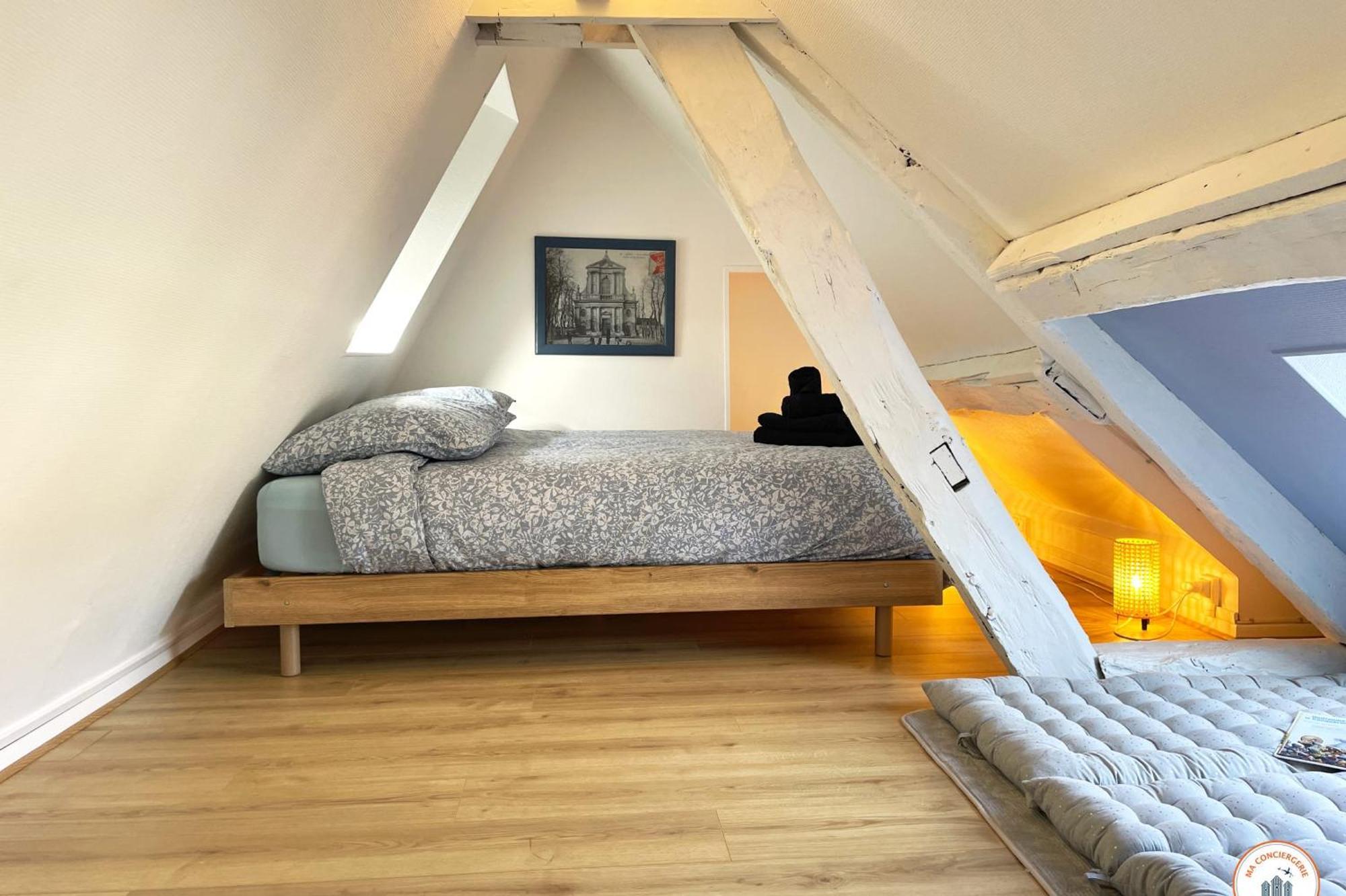 Le St-Laurent - Magnifique Triplex - Calme Caen Extérieur photo