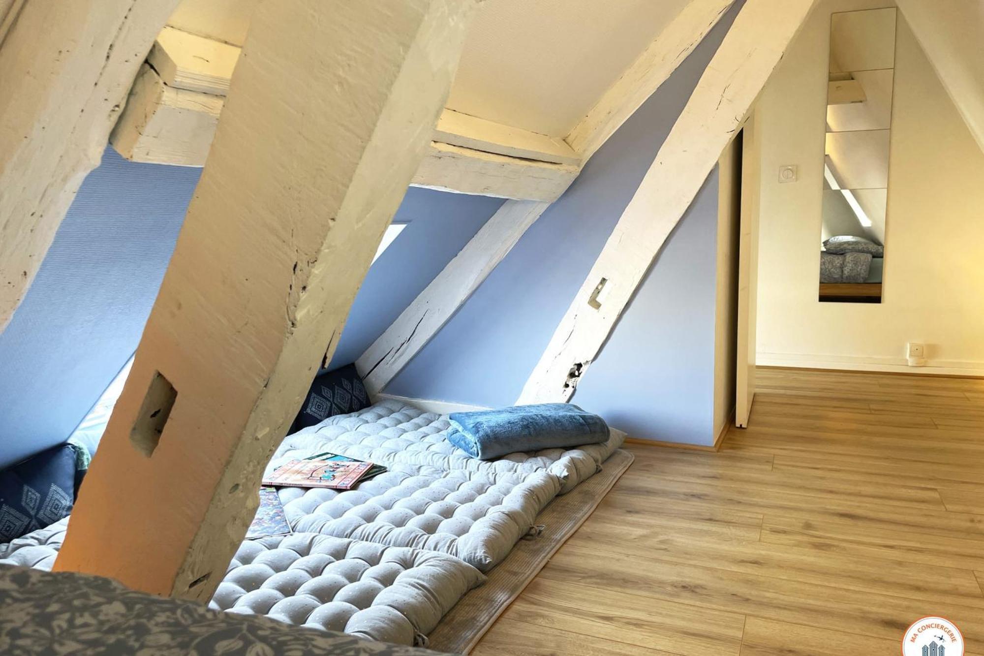 Le St-Laurent - Magnifique Triplex - Calme Caen Extérieur photo