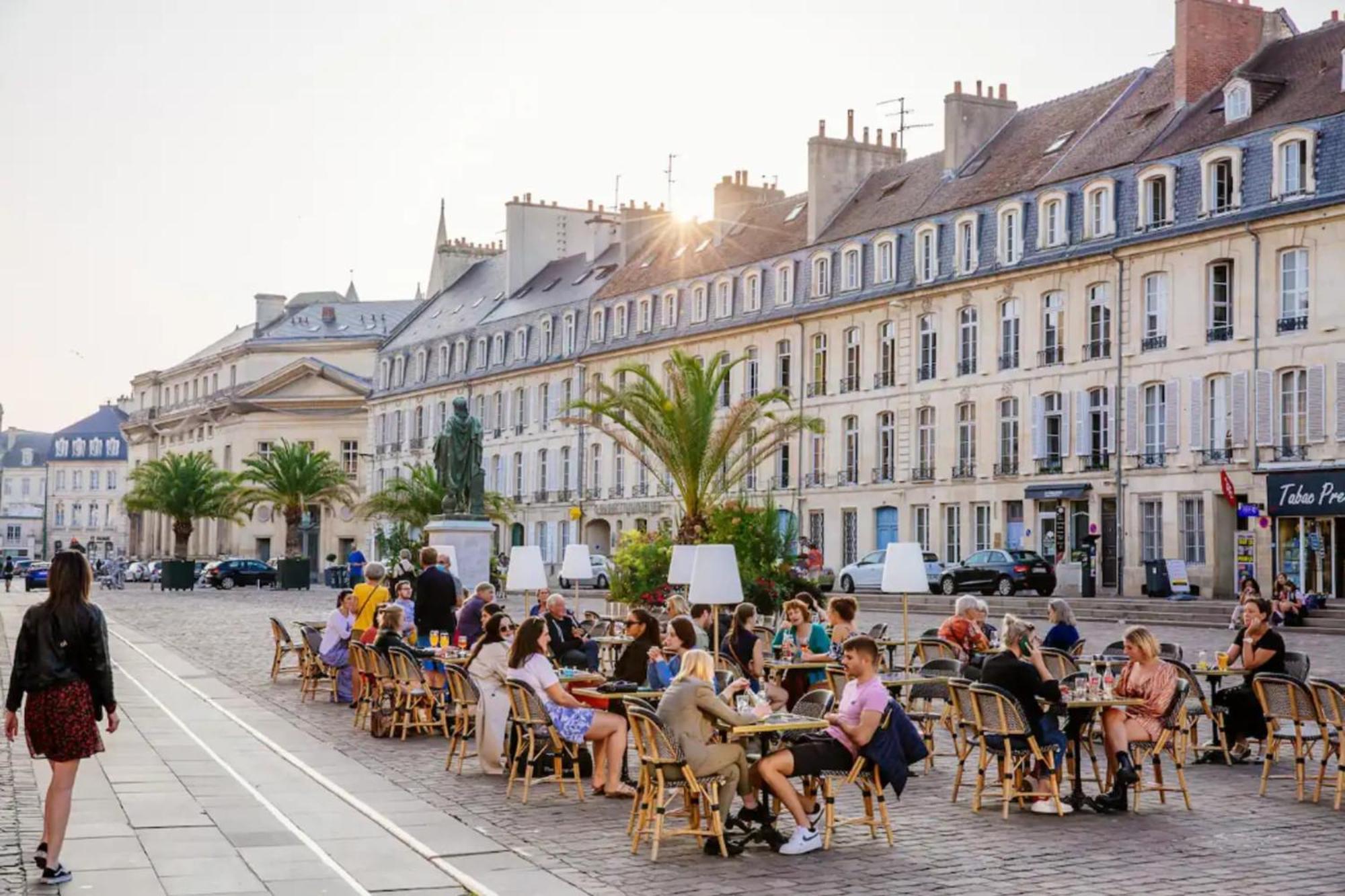 Le St-Laurent - Magnifique Triplex - Calme Caen Extérieur photo